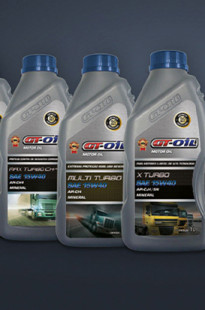 Capa de Porfólio da Comum Design