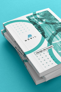 Capa de Porfólio da Comum Design