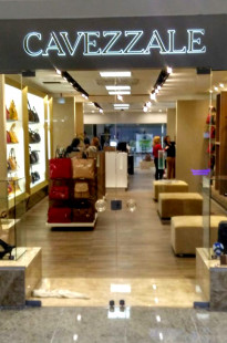 Capa de Porfólio da Datamaker Design