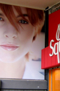 Capa de Porfólio da Datamaker Design