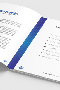 Capa de Porfólio da Gustavo Nogueira Designer