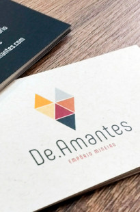 Capa de Porfólio da Petrolini Branding