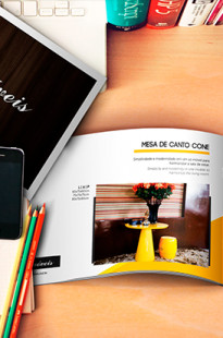 Capa de Porfólio da Yuri Mazzoni