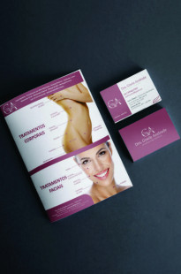 Capa de Porfólio da Creativa Comunicação