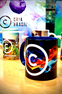 Capa de Porfólio da Cria Brasil Comunicação