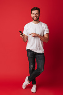 Capa de Porfólio da Nairuz Consultoria Digital