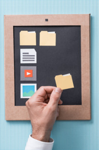 Capa de Porfólio da Nairuz Consultoria Digital