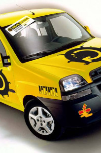 Capa de Porfólio da 4X4 Propaganda