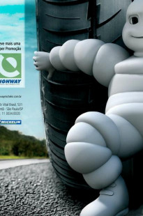 Capa de Porfólio da 4X4 Propaganda