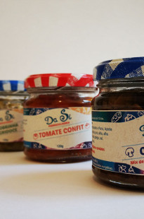 Capa de Porfólio da Dani Lima Designer