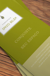 Capa de Porfólio da R4 Digital