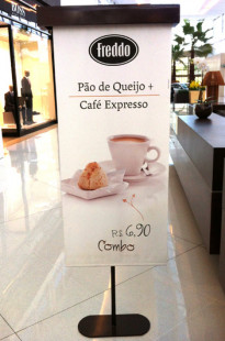 Capa de Porfólio da Ztz Comunicação