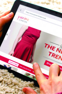 Capa de Porfólio da Easy Projetos